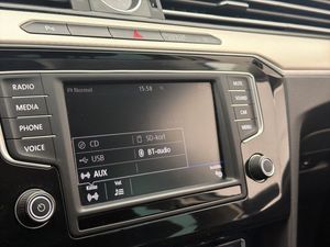 Volkswagen Passat bild 28