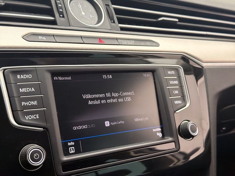 Volkswagen Passat bild 26