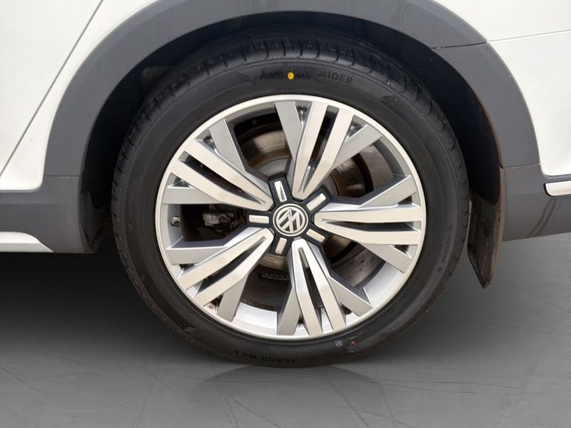 Volkswagen Passat bild 30