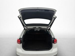 Volkswagen Passat bild 9