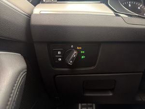 Volkswagen Passat bild 23