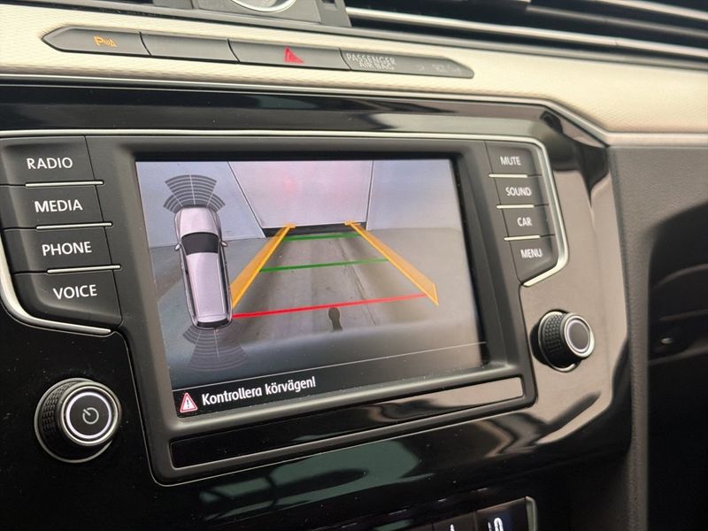 Volkswagen Passat bild 25