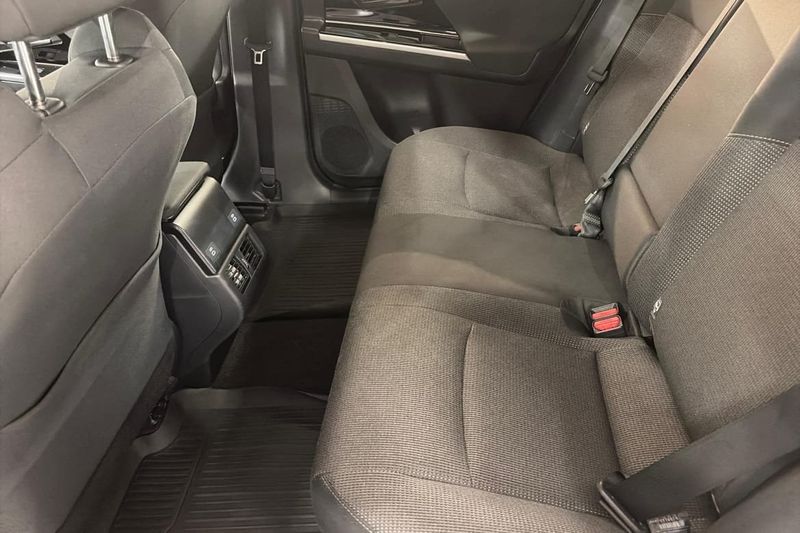 Toyota bZ4X bild 8