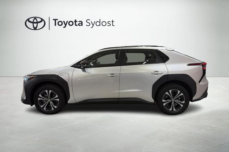 Toyota bZ4X bild 4