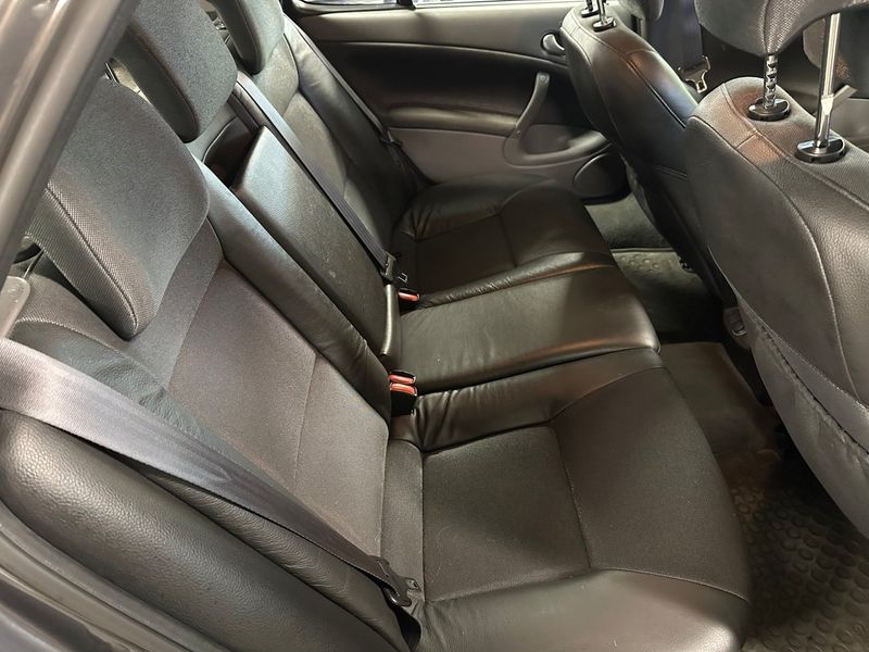 Saab 9-5 bild 8
