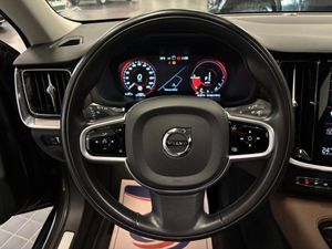 Volvo V60 bild 8