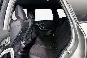 BMW iX1 bild 11