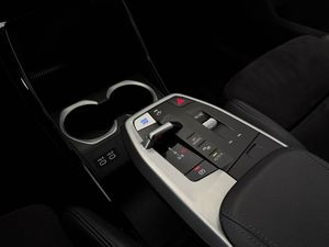 BMW iX1 bild 13