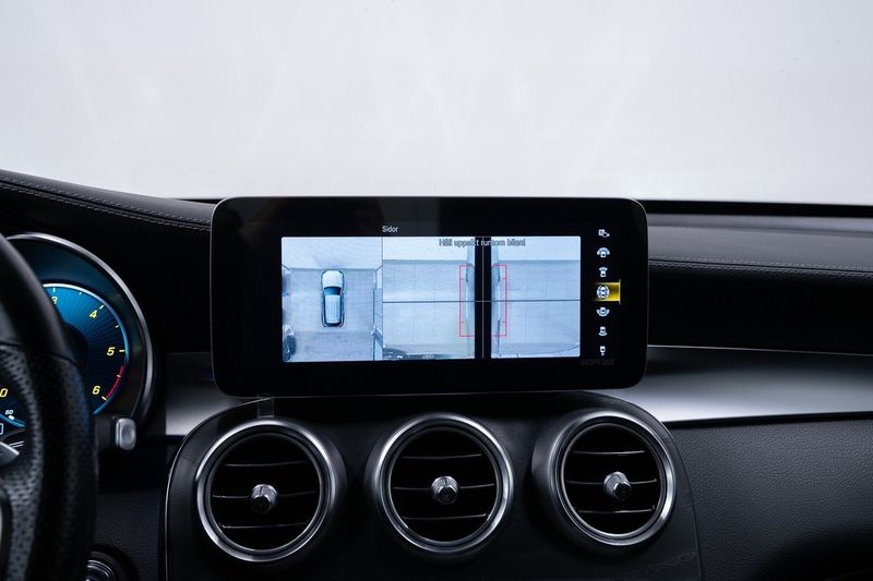 Mercedes GLC220 bild 26