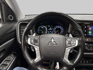 Mitsubishi Outlander bild 14