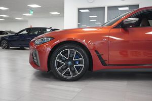 BMW i4 bild 3