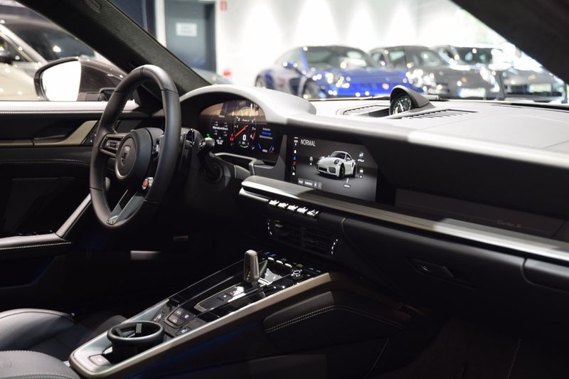 Porsche 992 bild 14