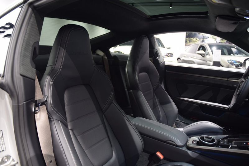 Porsche 992 bild 16
