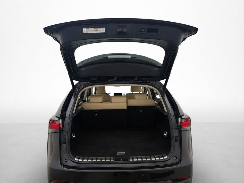 Lexus NX bild 9