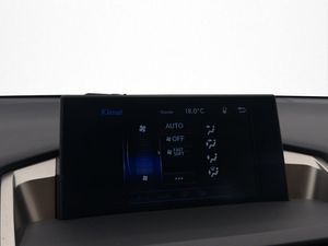 Lexus NX bild 24