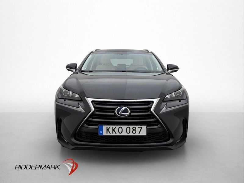 Lexus NX bild 2