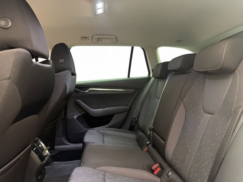 Skoda Octavia bild 35