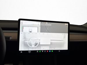 Tesla Model Y bild 25