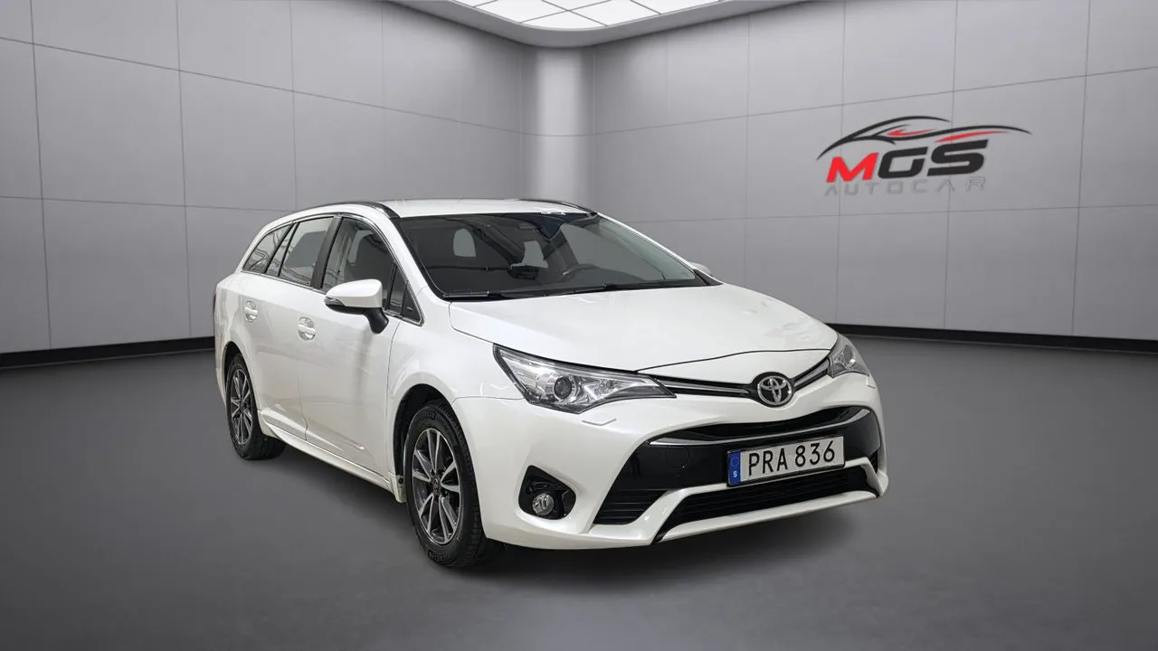 Toyota Avensis bild 2