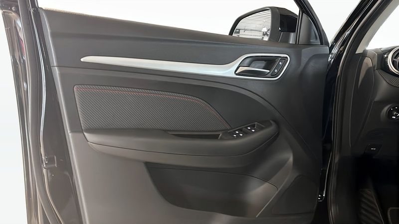 MG ZS EV bild 11