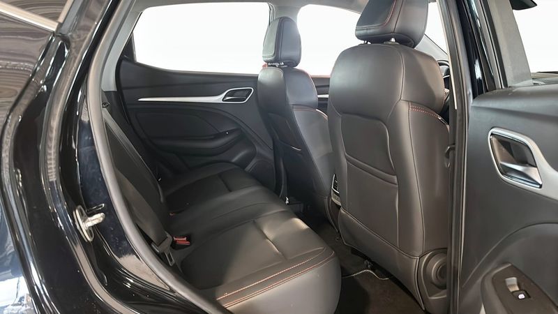 MG ZS EV bild 5