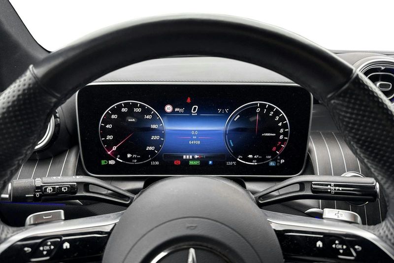 Mercedes GLC300 bild 10