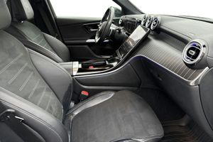 Mercedes GLC300 bild 7