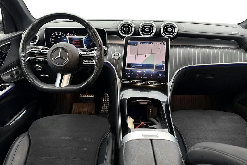 Mercedes GLC300 bild 6