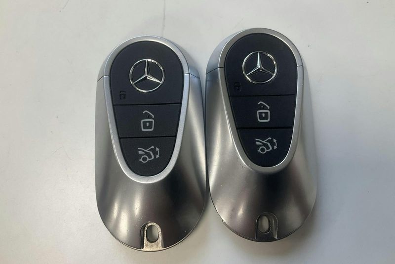 Mercedes GLC300 bild 23