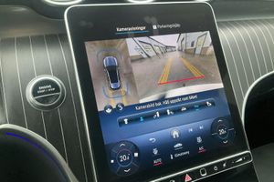 Mercedes GLC300 bild 13