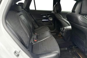 Mercedes GLC300 bild 8
