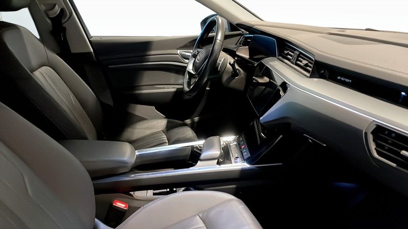 Audi e-tron bild 3