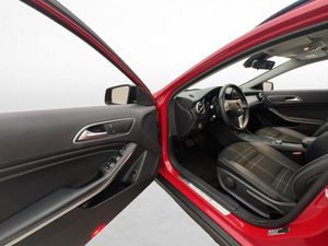 Mercedes GLA220 bild 10