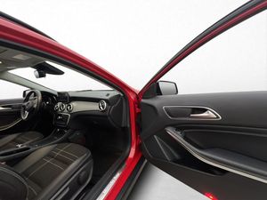 Mercedes GLA220 bild 28
