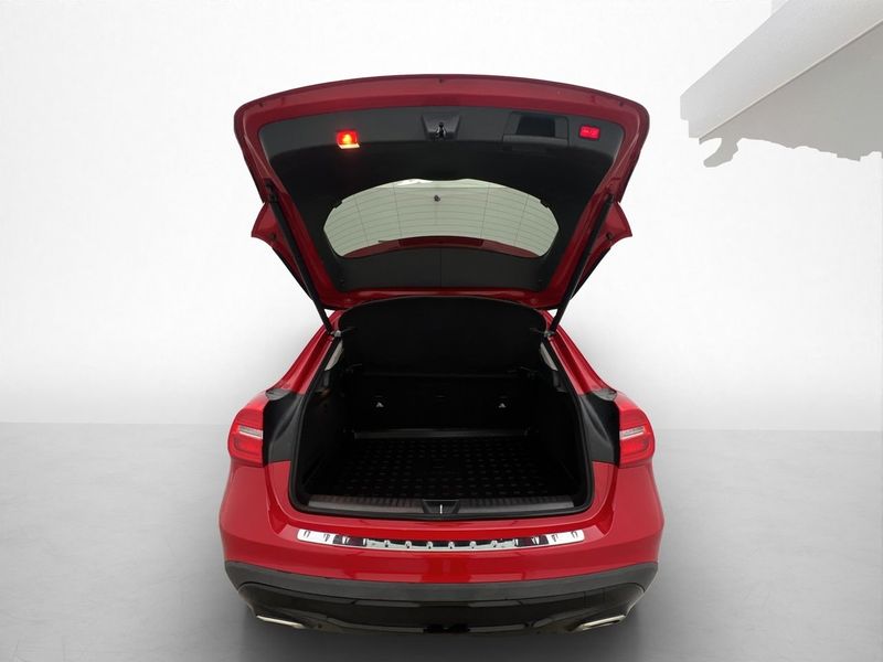 Mercedes GLA220 bild 30
