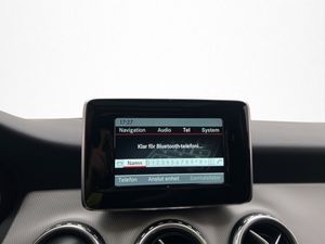 Mercedes GLA220 bild 24