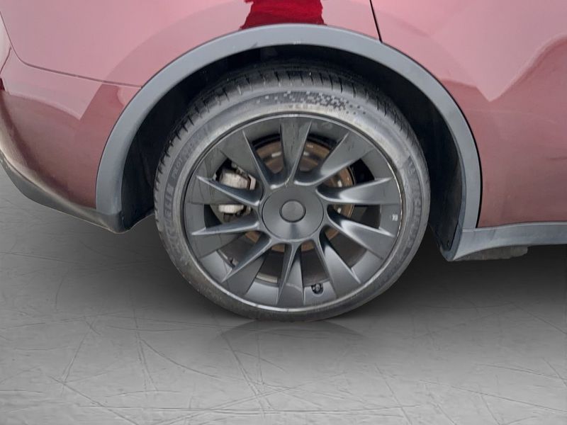 Tesla Model Y bild 30
