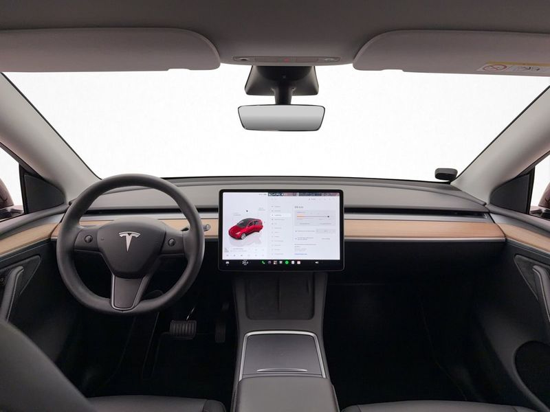 Tesla Model Y bild 13