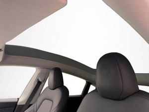 Tesla Model Y bild 12