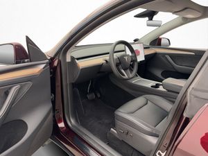 Tesla Model Y bild 10