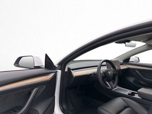Tesla Model 3 bild 10