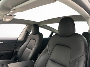 Tesla Model 3 bild 12