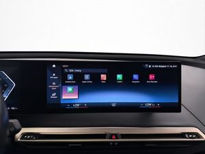 BMW iX bild 25