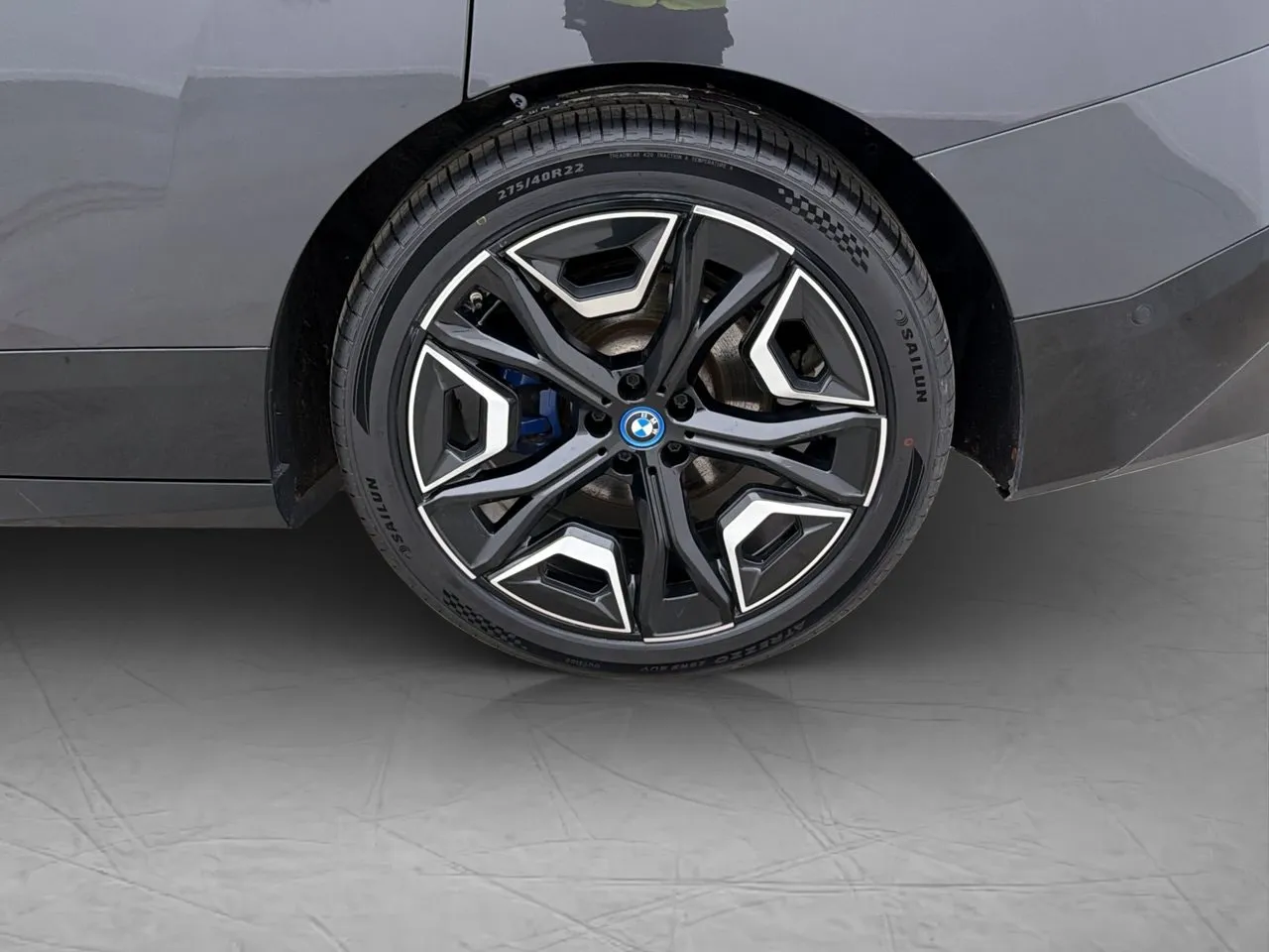 BMW iX bild 37