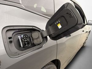 BMW iX bild 34