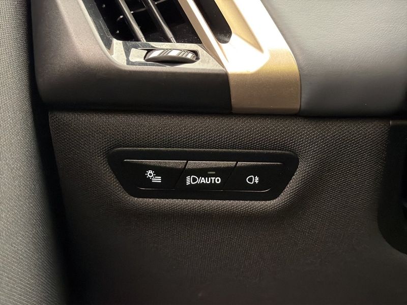BMW iX bild 35