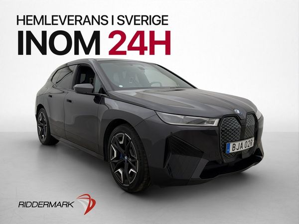 BMW iX xDrive50 Sport Sky Luftfjäd H/K Laser Drag 360° MOMS - 2023