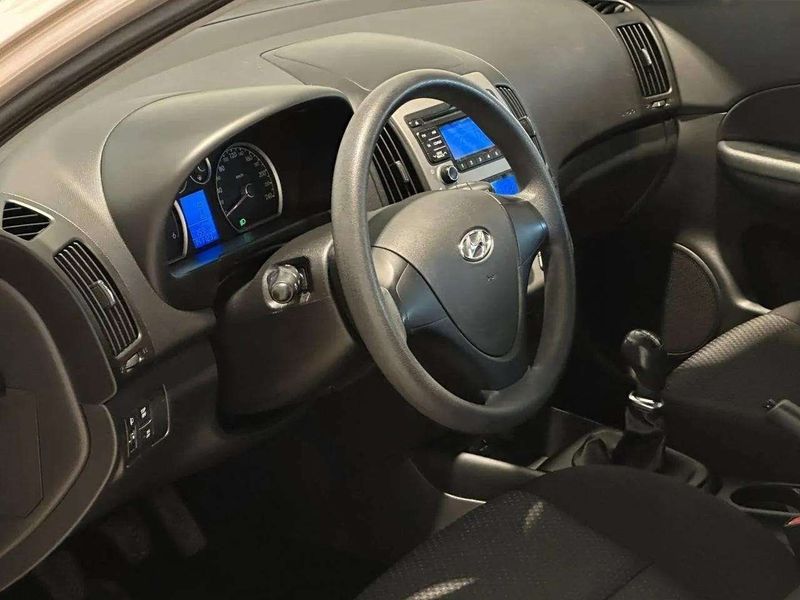 Hyundai i30 bild 7