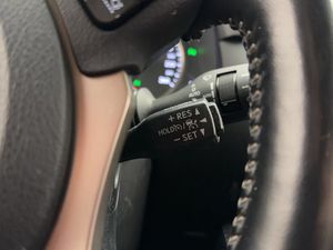 Lexus NX bild 17