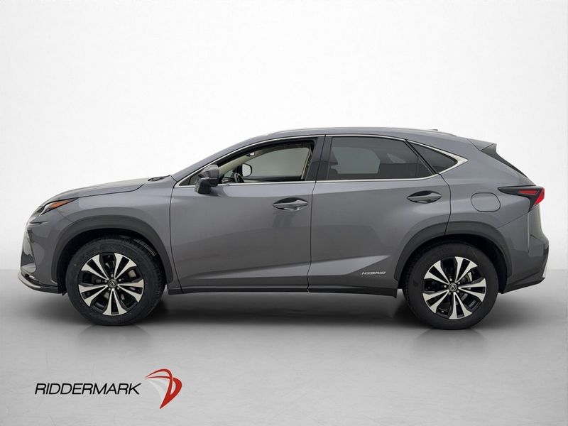 Lexus NX bild 4